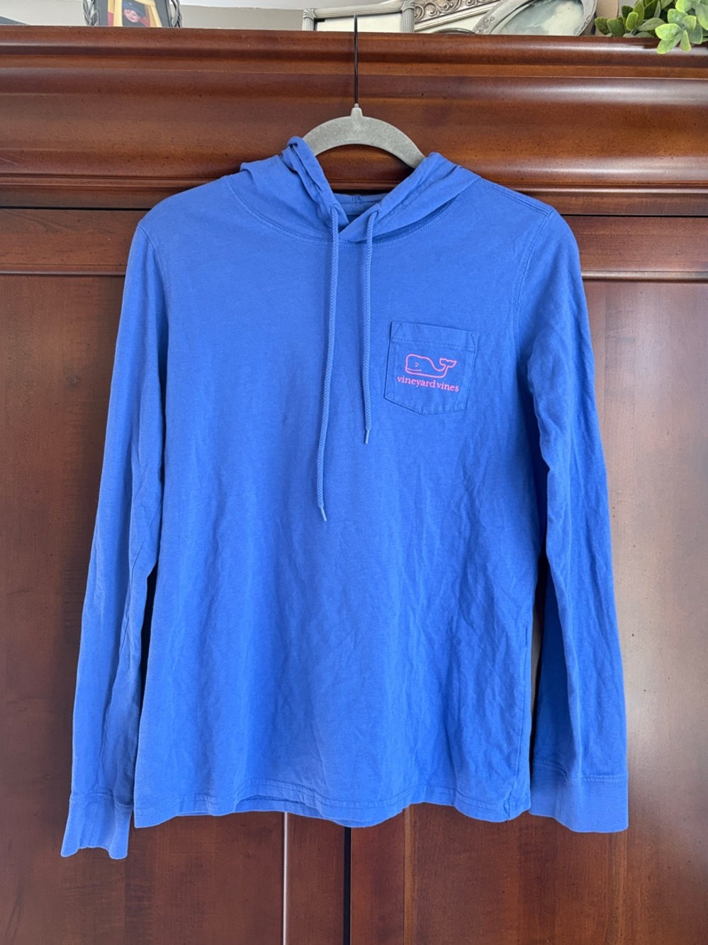 Vineyard Vines Blue Pullover Hoodie with Chest Pocket